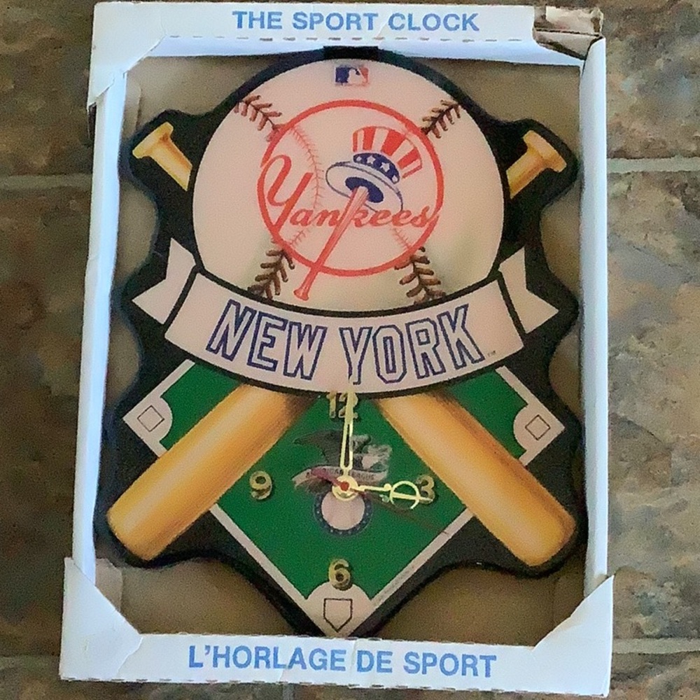 New York Yankees Sports Wall Clock - Black and Gold
